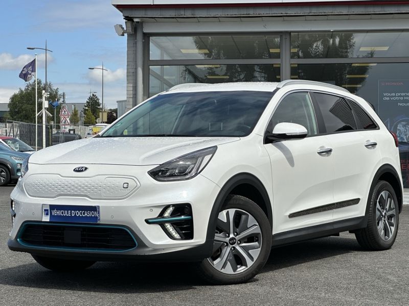 Théobald Occasion kia e-niro SUV Electrique blanc