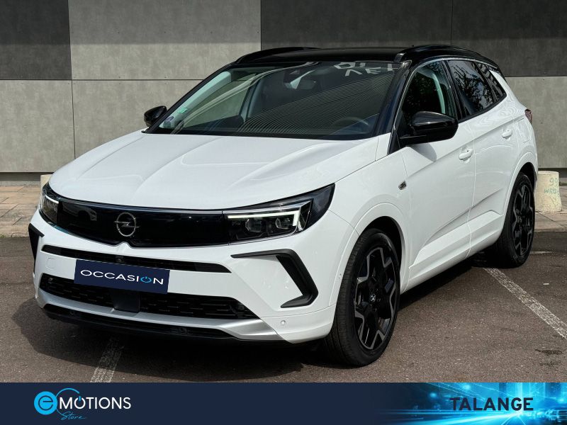 Théobald Occasion Opel Grandland Hybride SUV blanc
